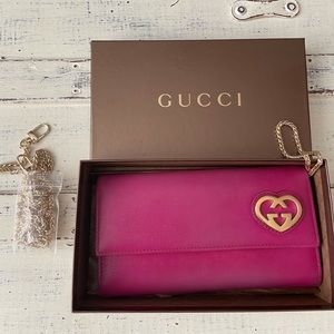 Gucci authentic Crossbody / Wallet